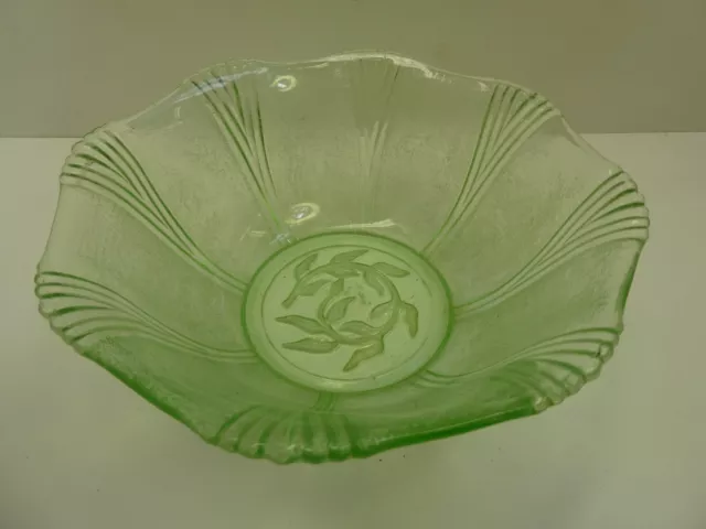 Vintage Art Deco Green Pressed Floral Centre Glass Bowl