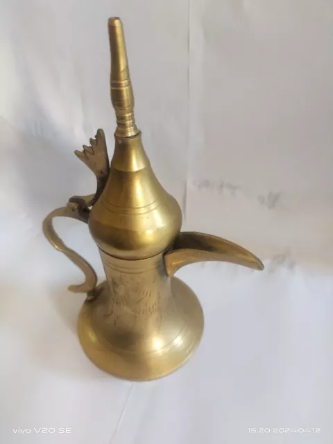 VINTAGE BRASS DALLAH ARABIC MIDDLE EASTERN SMALL COFFEE POT. See pics for detai