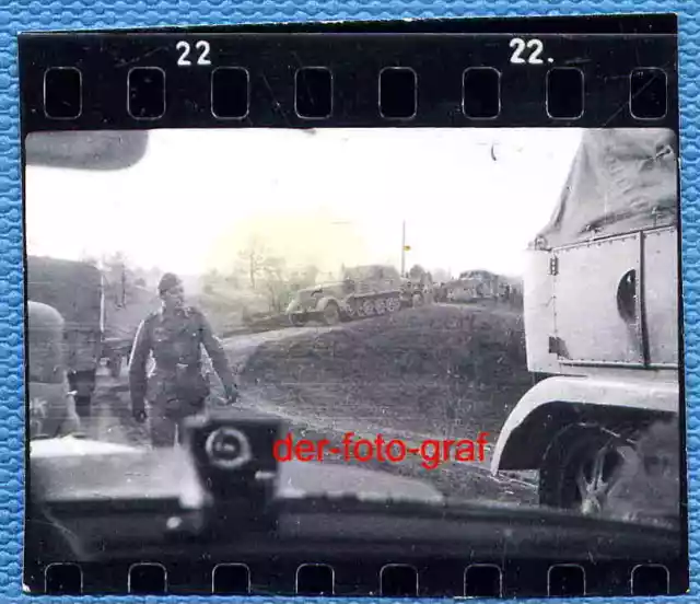 Foto, Kontaktabzug, Rußland, Vormarsch auf der Rollbahn, um 1941 !!!