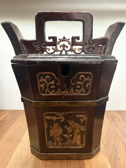 Beautiful Antique Chinese Hand Carved Ornate Lidded Wedding Box/Tea Caddy Box