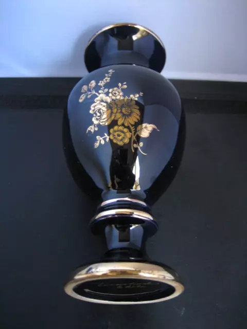 Vintage Woulind black porcelain with gold flowers vase , made in Chile