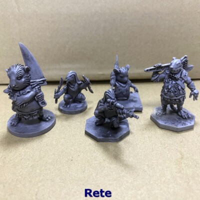 LOTTO D&D Board Game miniature guidata ELF Combattente Nano Rogue Orc TRPG Figura Giocattolo 
