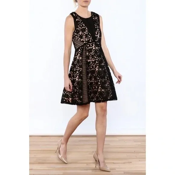 NWOT Adelyn Rae Loretta Lace Dress