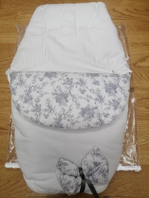 Spanischer Stil Babys weiß/grau Fußmuff gemütliche Zehen Kinderwagen Buggy