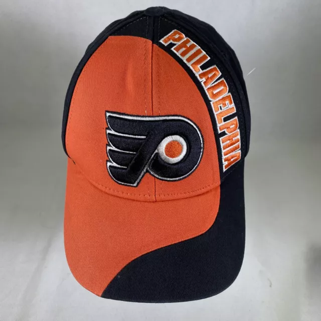 Philadelphia Flyers CCM NHL SNAPBACK Pro Class EMBROIDERED HAT CAP NWT