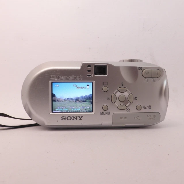 SONY Cyber-Shot DSC-P73 4.1 MP Fotocamera Digitale Compatta Vintage Sony Lens 3x 6