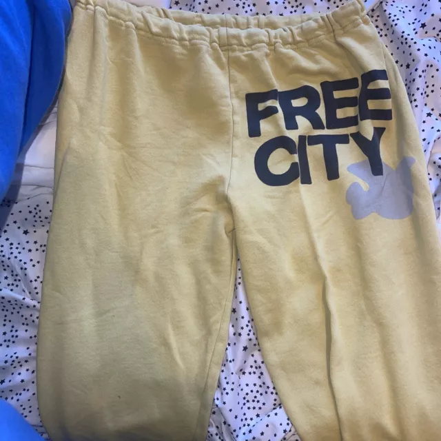free city sweatpants medium