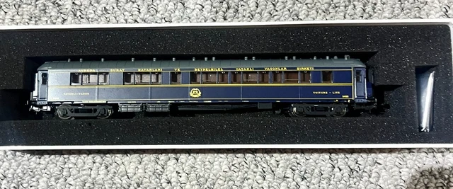 S1, bleu, livrée 1956, CIWL, châssis long, toit anglais