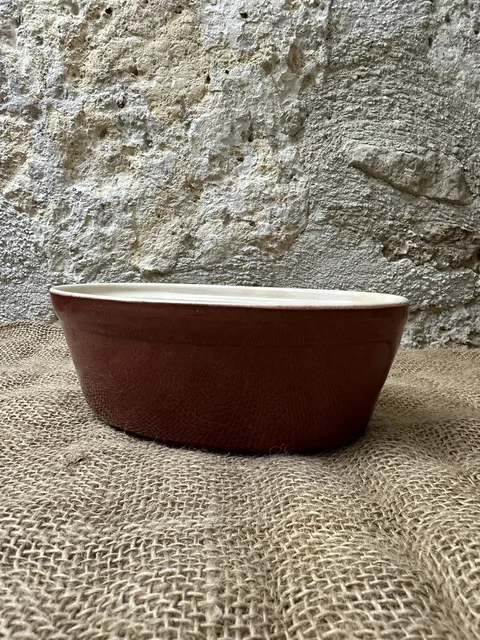 TERRINE PLAT OVALE Emile Henry 13.09 contenance 0,6 L EUR 10,00 - FR