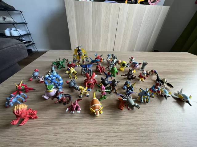 Digimon Mini Figures Job Lot