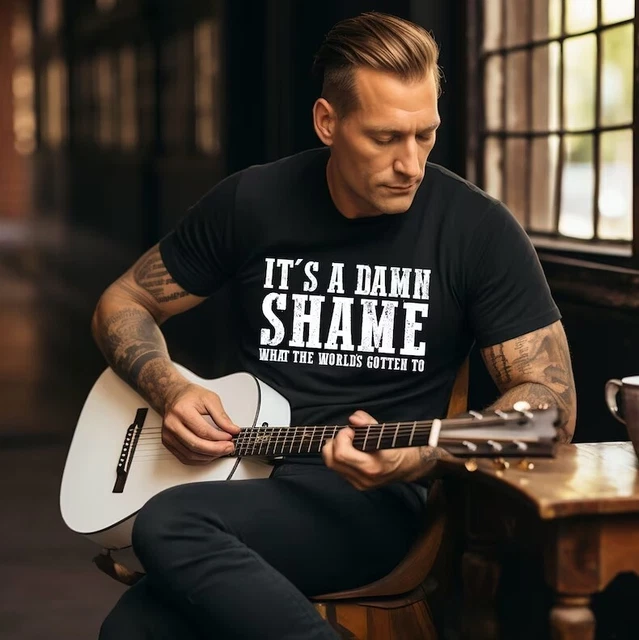 It's a Damn Shame What the Worlds Gotten To T-Shirt Oliver Anthony Rich Men Tee