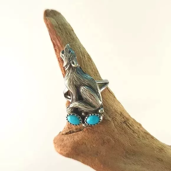Vintage Turquoise Native American Sterling Silver Howling Wolf Ring Signed RB