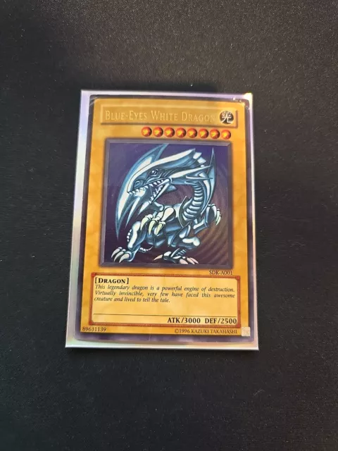 Blue-Eyes White Dragon Yugioh Ultra Rare SDK-A001 HP