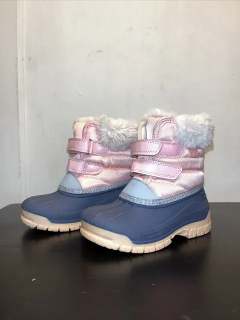 OSH KOSH BGOSH Girls Snow Boots Size 8