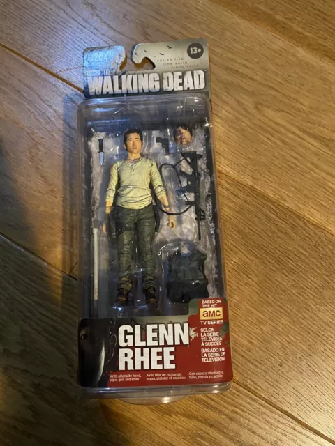 The Walking Dead Mcfarlane Toys Comic Series 5 Glenn Action Figure