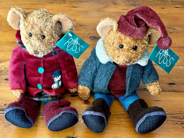 RUSS BERRIE GRETA IVAN Bears From The Past CHRISTMAS Set - Main Image