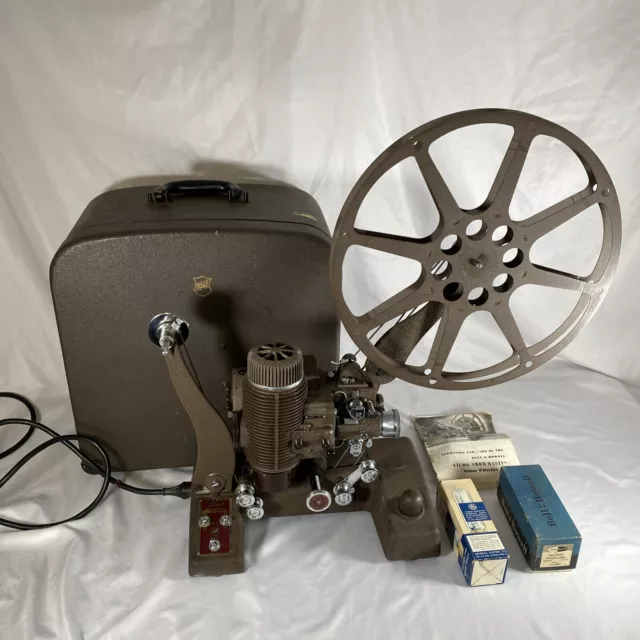 Vintage Bell & Howell 16mm Filmo Showmaster Projector With Case