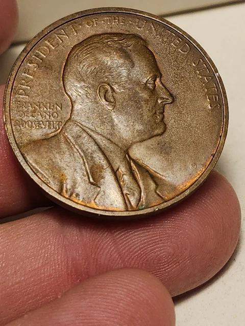 Franklin Delano Roosevelt Country & Humanity Bronze Commemorative Medal JBTR28