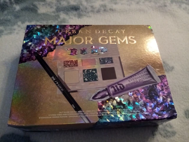 UD Major Gems Set Palette 6 ombres paupières + 1 crayon + 1fard à paupières