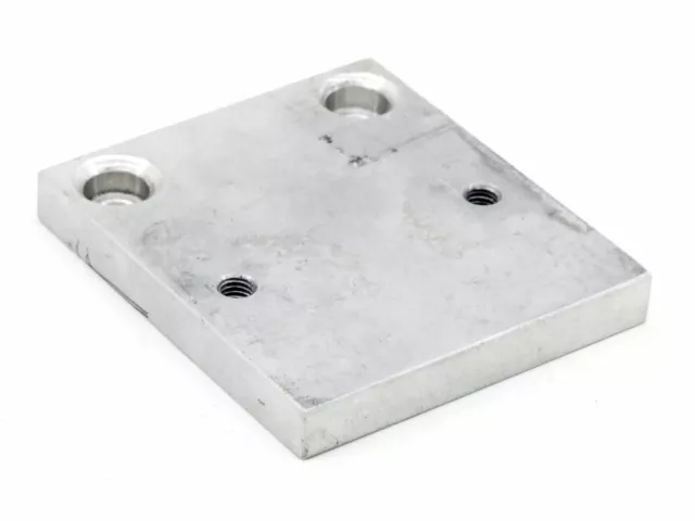 Aluminium 8mm Industrie-Platte 2x 5,4mm Loch-Ø 2x M5 Gewinde Halterung 64x56mm