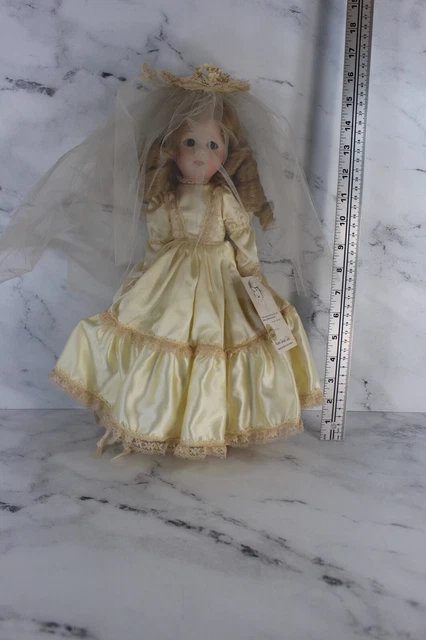 Marjorie Spangler Full Body Porcelain Bride Doll Deborah - Limited Edition-1980 8