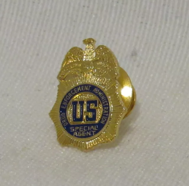 Vintage US DEA Special Agent Drug Enforcement Administration Lapel Pin Authentic 2