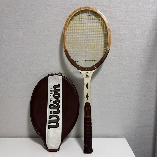 Raquette de tennis en bois avec autographe Jack Kramer avec Raquette de tennis en bois avec autographe Jack Kramer avec