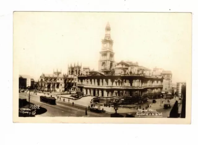 Australia Postcard    TOWN HALL,  SYDNEY NSW