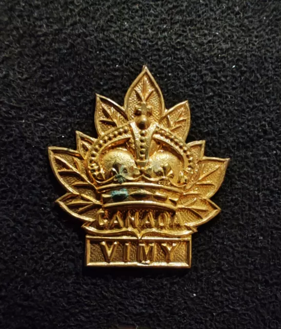 Original rare badge commémorative de la bataille de Vimy année 30 post WW1!