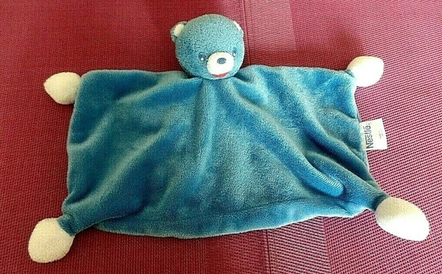 S6 / doudou ours plat bleu rectangle NESTLE