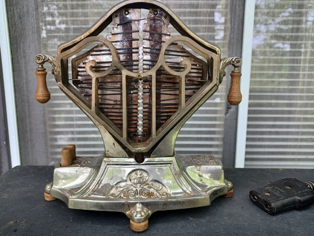 Art deco 1920s Toaster Art deco 1920s Toaster