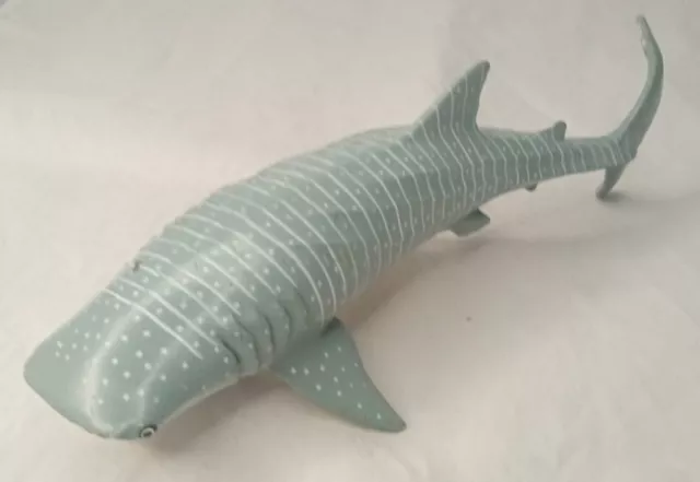Whale Shark Monterey Bay Aquarium Figure Safari Ltd 9" Gray Spotted  1991
