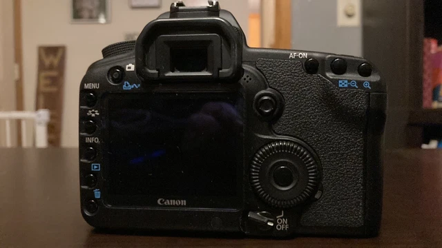 Canon EOS 5D Mark II 21.1 MP Digital SLR Camera - Black (Body Only)