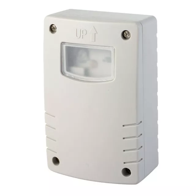 Interruptor Crepuscular Con Temporizador IP44 De 3A 500 Lux Bravo Mod.93003201