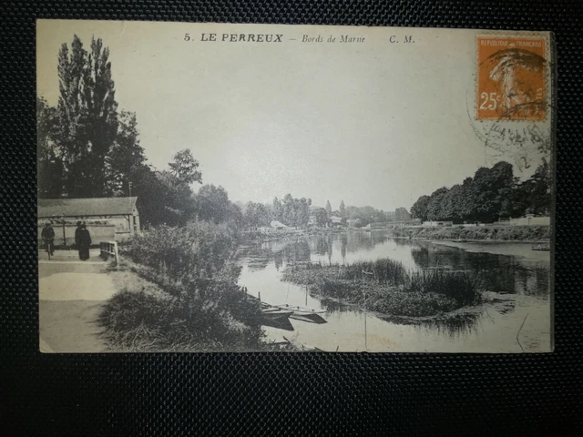 CPA 94 LE PERREUX - Bords de Marne