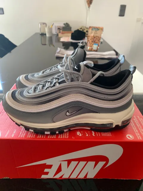 NIKE AIR MAX 97 taille 38.5 sneakers neuves 100% authentiques