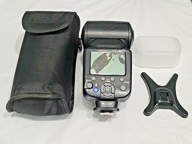 SunPak DF4000U External Hot-Shoe Flash (AP1083188) - READ