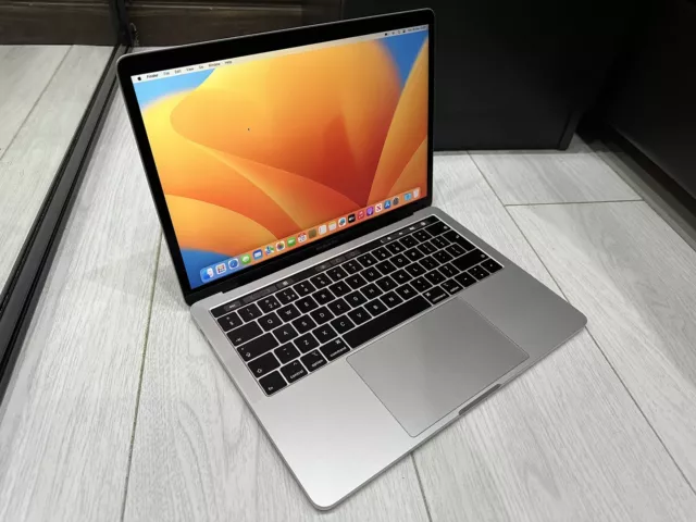Apple MacBook Pro Retina 13.3" 2018 Touch Bar 512GB SSD 16GB Ram 2.7GHz Core i7