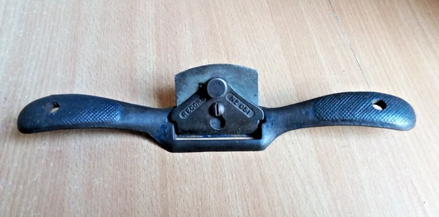 Vintage Record Flat Spoke Shave No. 051  (dr5)