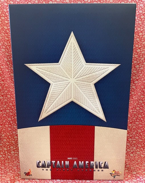 Hot Toys Marvel CAPTAIN AMERICA (Star Spangled Version) 1:6 Scale Figure NIB