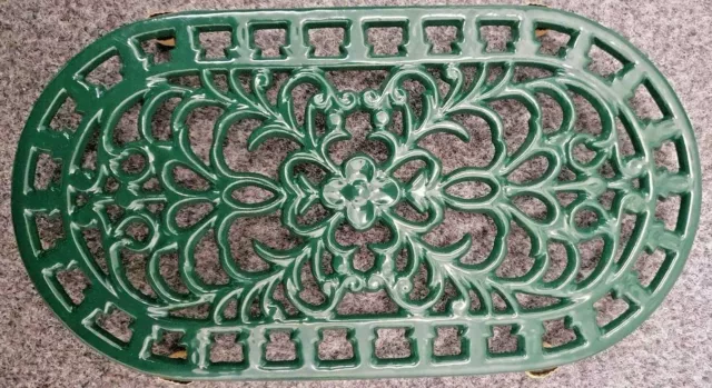 Green Oval Cast Iron Trivet Stand