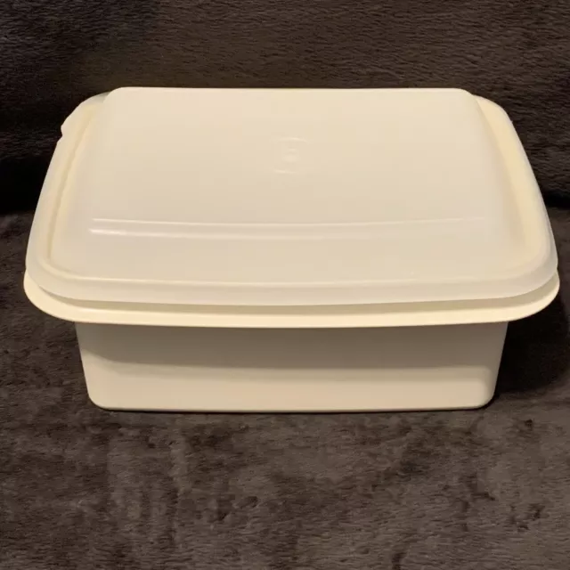Vintage Tupperware Freeze N Serve Ice Cream Keeper Container Almond 1254 And Lid
