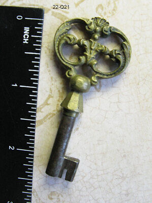 Skeleton Key GENUINE Antique Key Fancy Brass Bow Paris - More Old Keys Here!