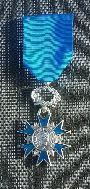 Ordre National du Mérite chevalier. Taille Ordonnance.