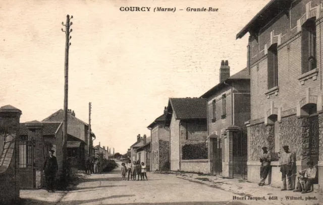 CPA 51 - COURCY  (Marne) - Rue de Bussy