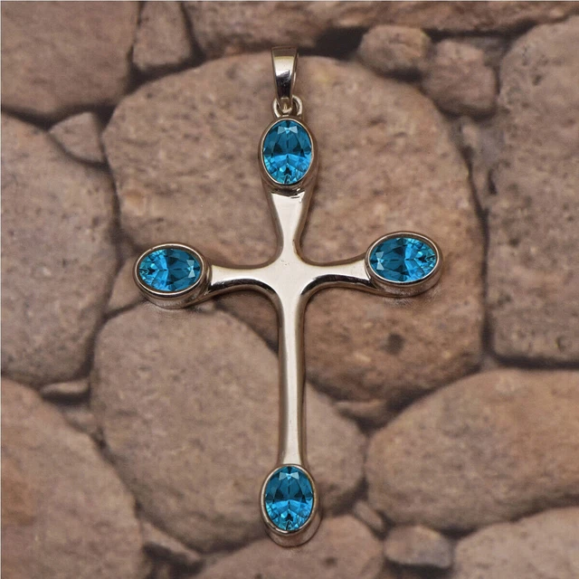 Pendentif Croix De Jésus En Métal Bleu Brillant - 7.5 Cm, Modèle N°2641, Neuf