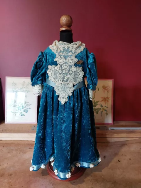 Belle robe poupée ancienne velours dentelle Jumeau Steiner Bru SFBJ Gautier Unis