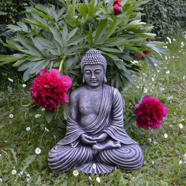 Herrlicher massiver Stein Buddha antik Tempelwächter aus Steinguss frostfest