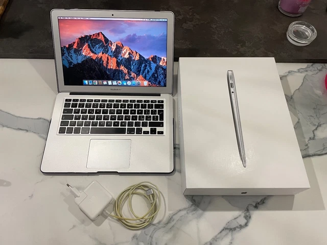 Apple MacBook Air 13'' SSD 128 Gb 2017 A1466
