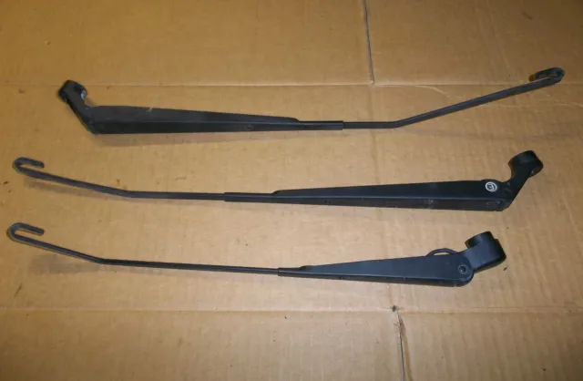 Daihatsu Sirion 1999-2002 Set Of Wiper Arms